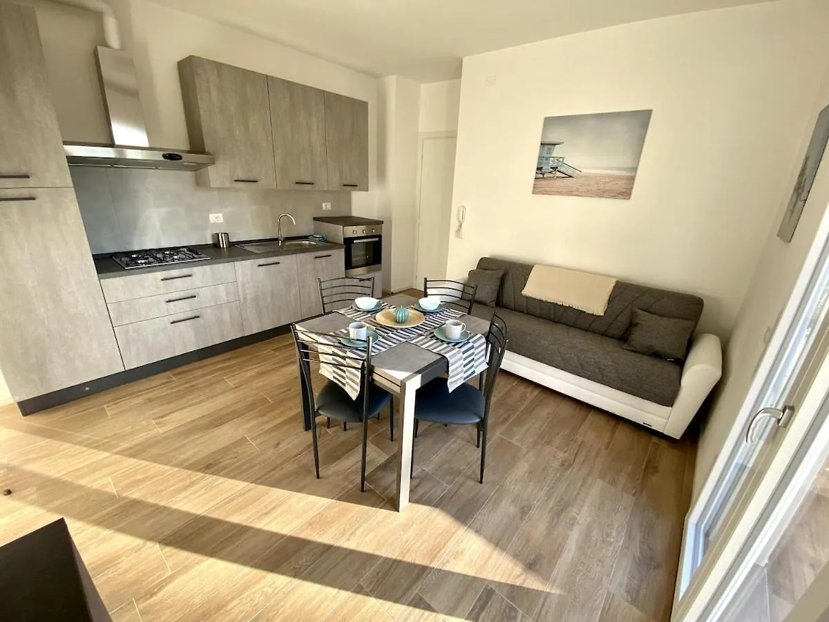 Apartment Appartamento Con Giardino Indipendente 250 Mt Dal Mare Riccione